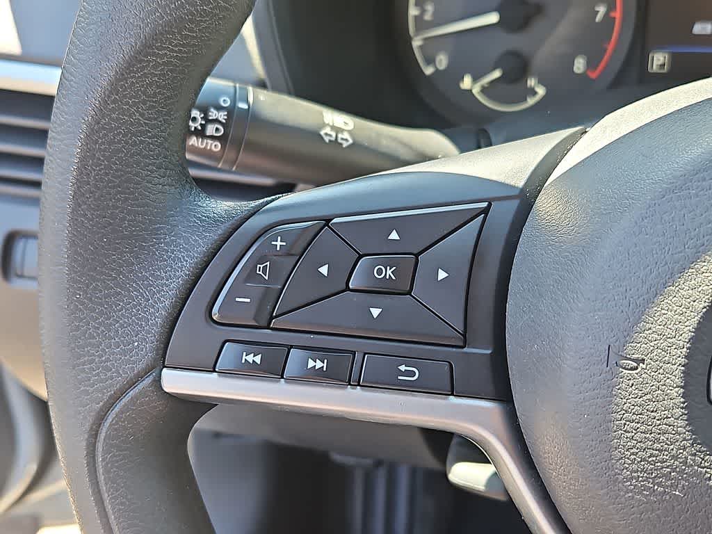 Thumbnail: 2022 Nissan Altima - 20