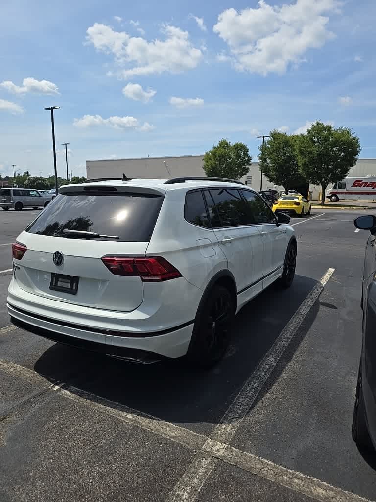 Thumbnail: 2021 Volkswagen Tiguan - 6