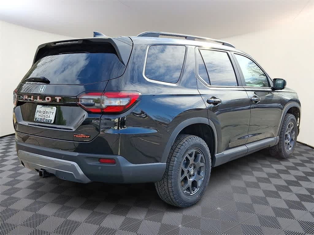 Thumbnail: 2026 Honda Pilot - 4