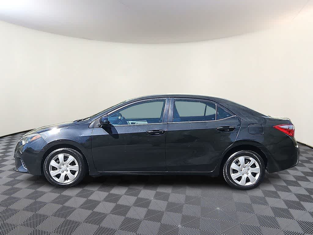 Thumbnail: 2015 Toyota Corolla - 7