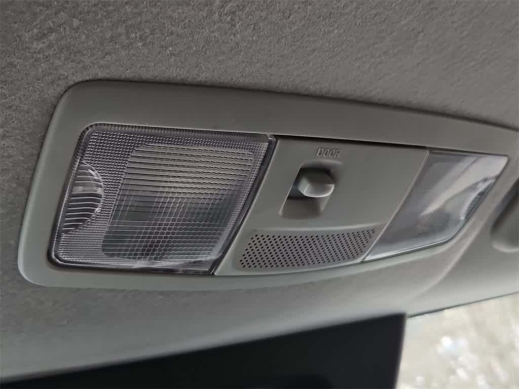 Thumbnail: 2022 Mitsubishi Outlander Sport - 19