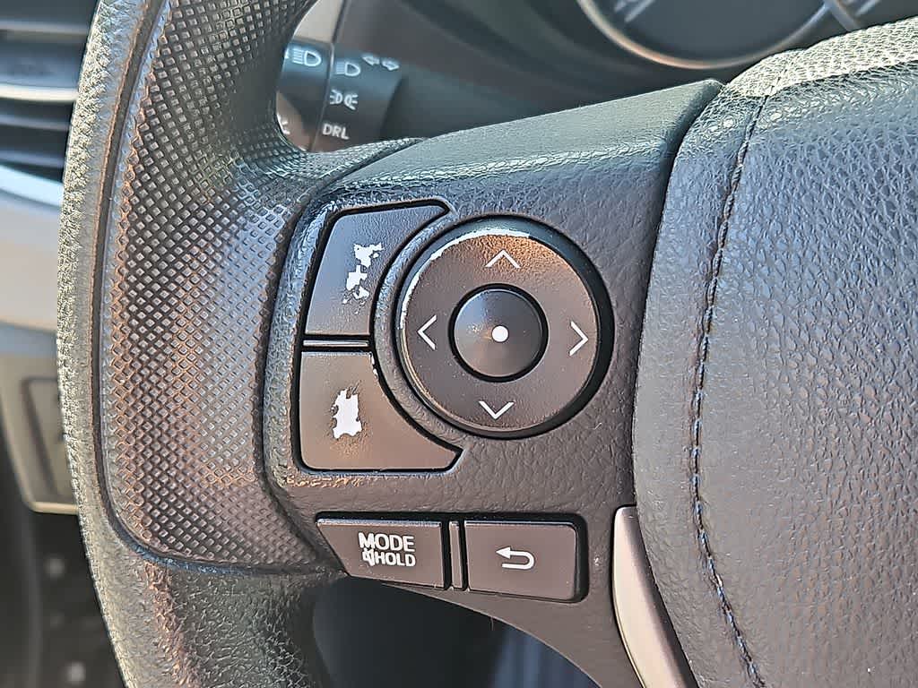 Thumbnail: 2015 Toyota Corolla - 20