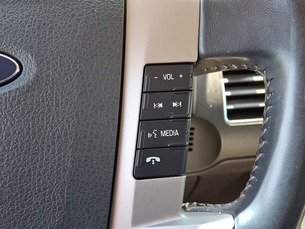 Thumbnail: 2011 Ford Flex - 22