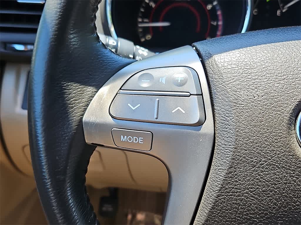 2009 Toyota Highlander Sport 19