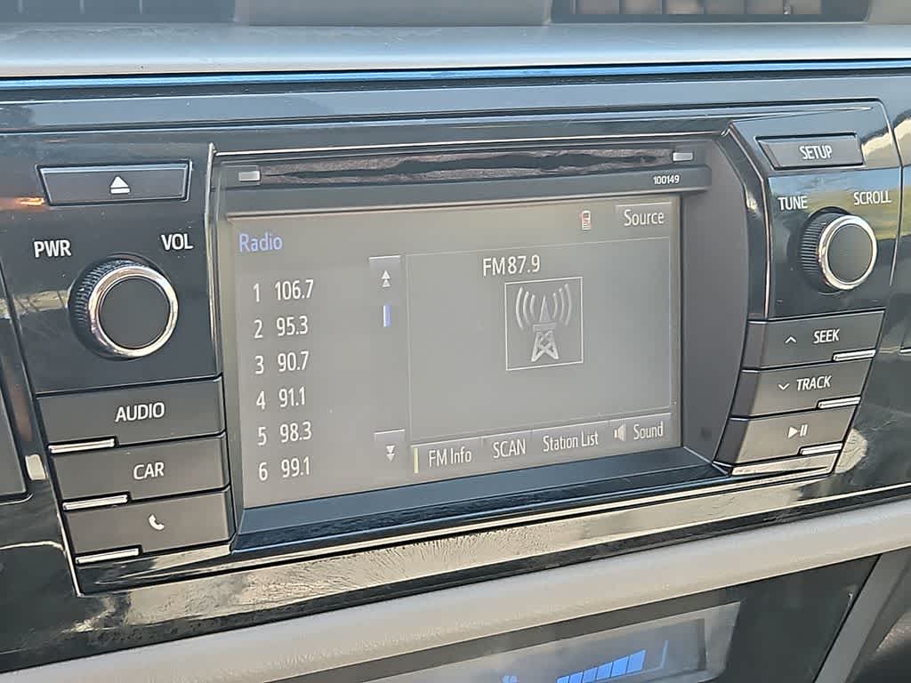 Thumbnail: 2015 Toyota Corolla - 16