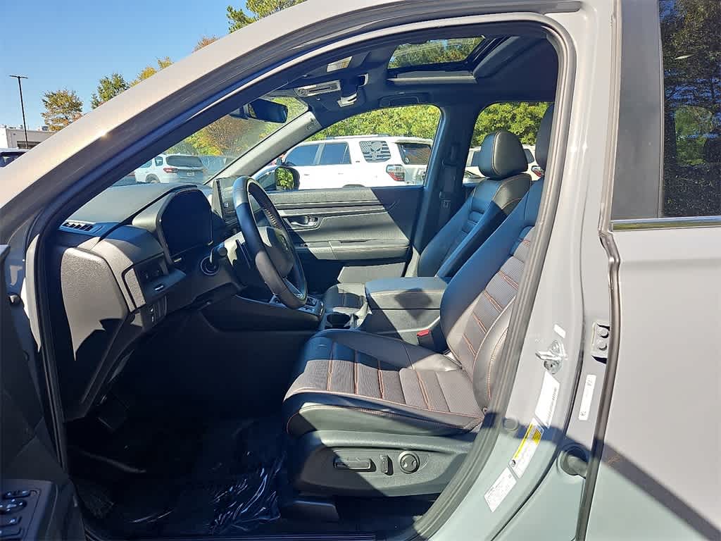 Thumbnail: 2025 Honda CR-V - 13