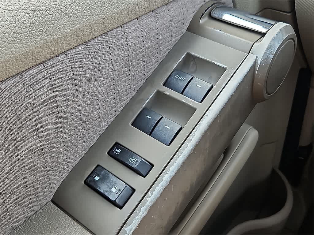 Thumbnail: 2007 Ford Explorer - 24