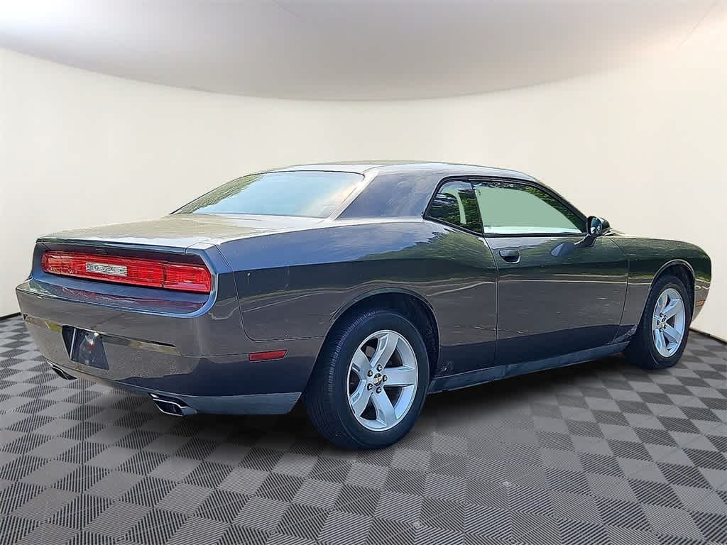 Thumbnail: 2013 Dodge Challenger - 4