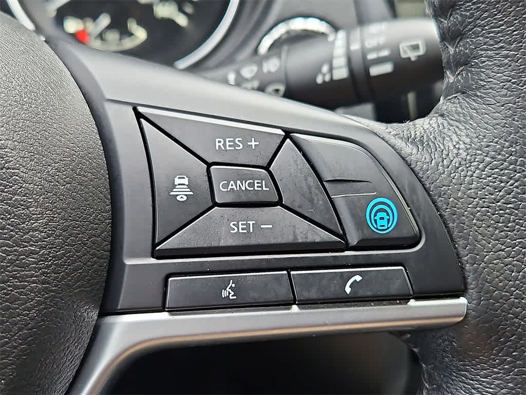 Thumbnail: 2020 Nissan Rogue - 22