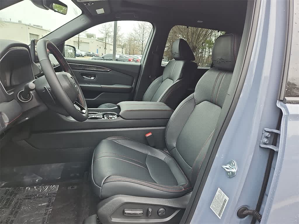 Thumbnail: 2026 Honda Passport - 9