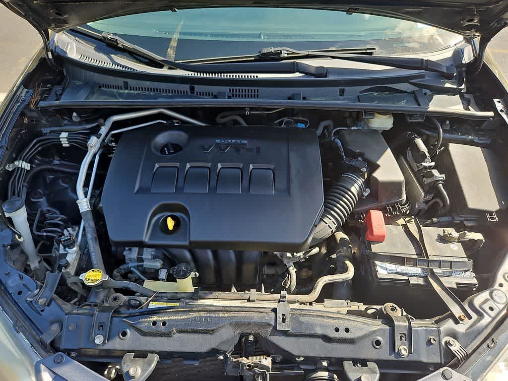 Thumbnail: 2015 Toyota Corolla - 26