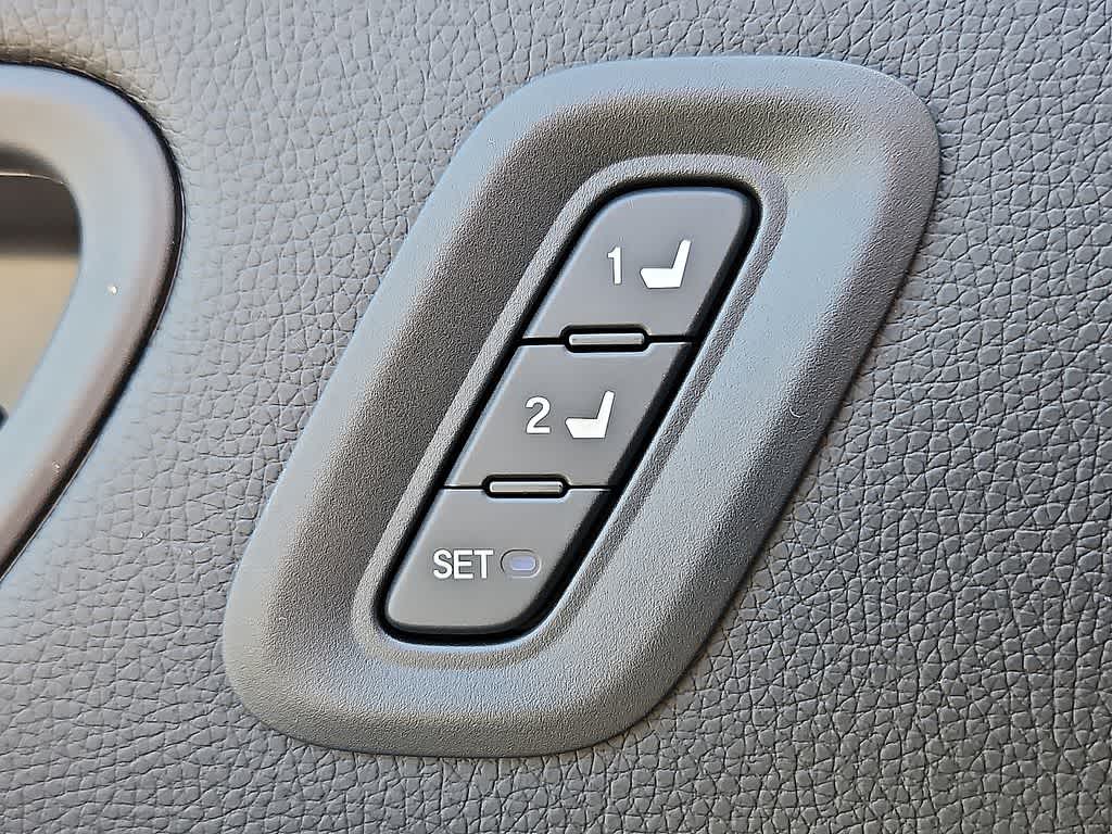 Thumbnail: 2026 Honda Pilot - 18