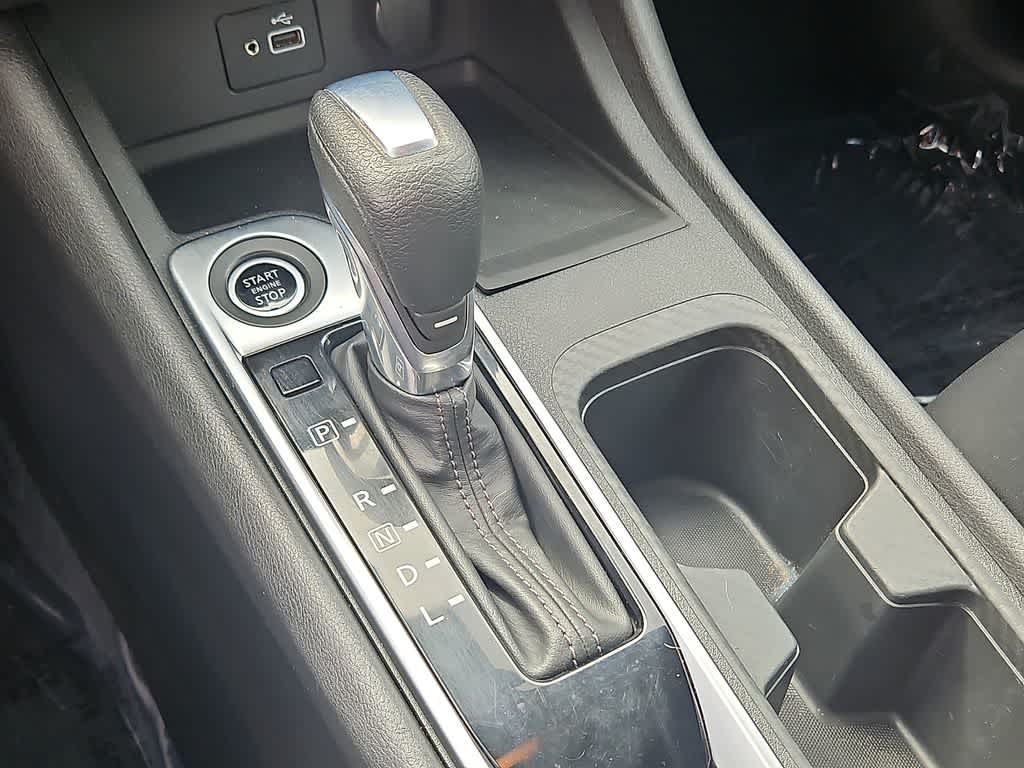 Thumbnail: 2020 Nissan Sentra - 14