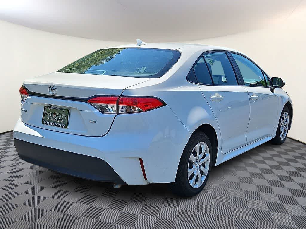 Thumbnail: 2024 Toyota Corolla - 4