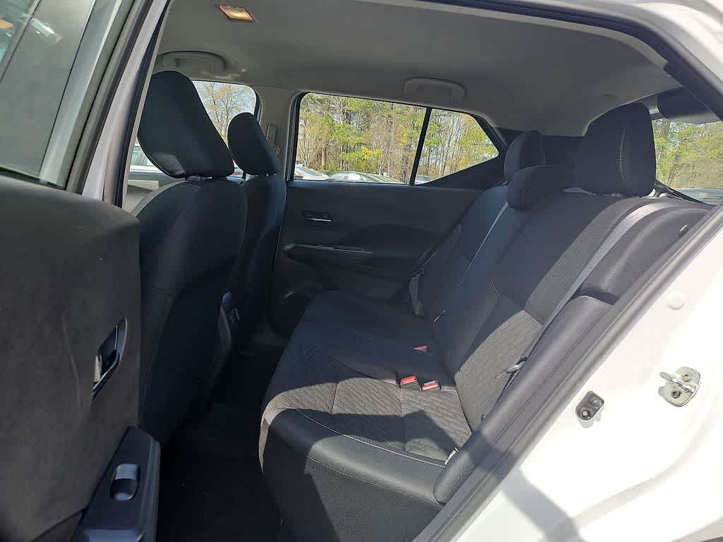 Thumbnail: 2023 Nissan Kicks - 10