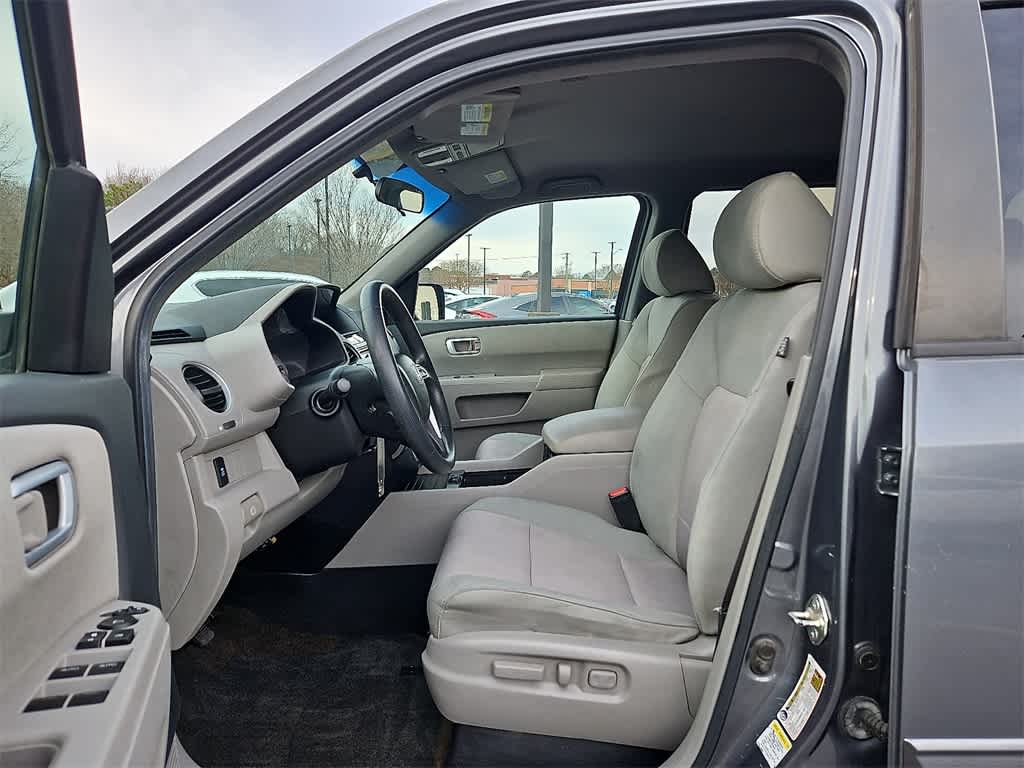 Thumbnail: 2013 Honda Pilot - 12