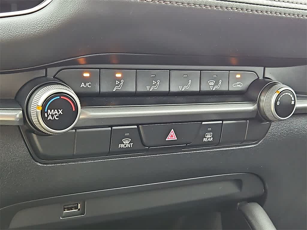 Thumbnail: 2021 Mazda Mazda3 - 15