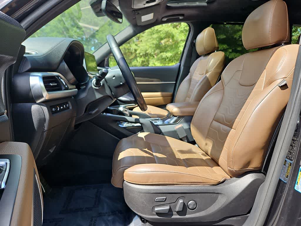 Thumbnail: 2020 Kia Telluride - 16