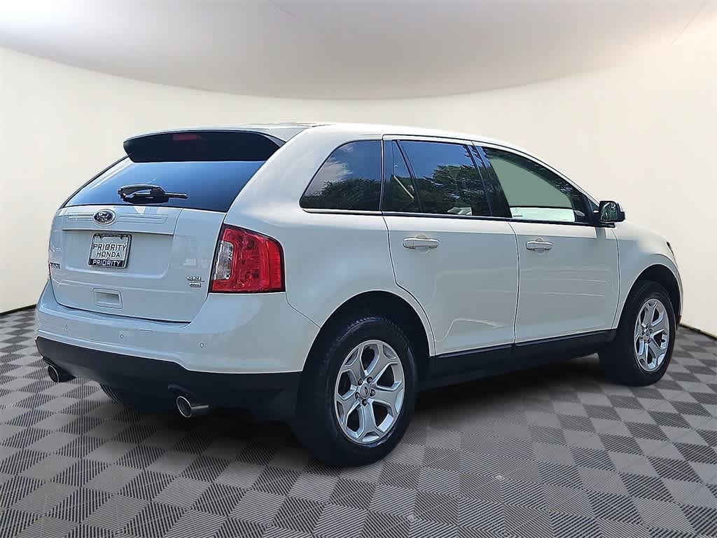 Thumbnail: 2013 Ford Edge - 4