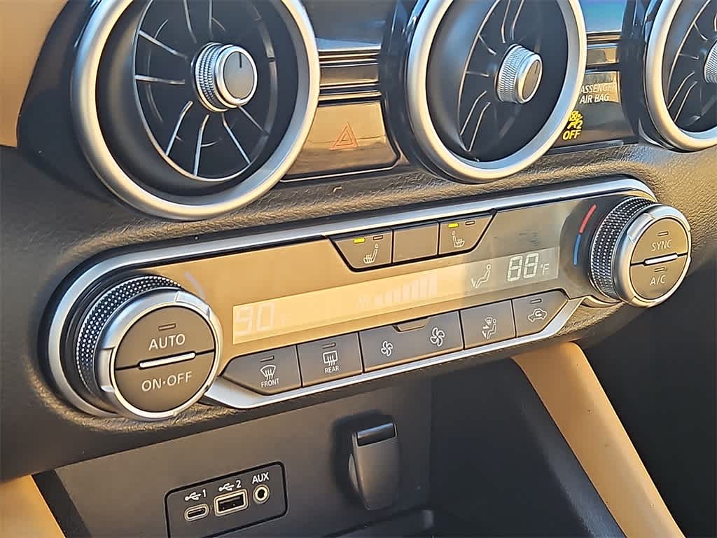 Thumbnail: 2021 Nissan Sentra - 15