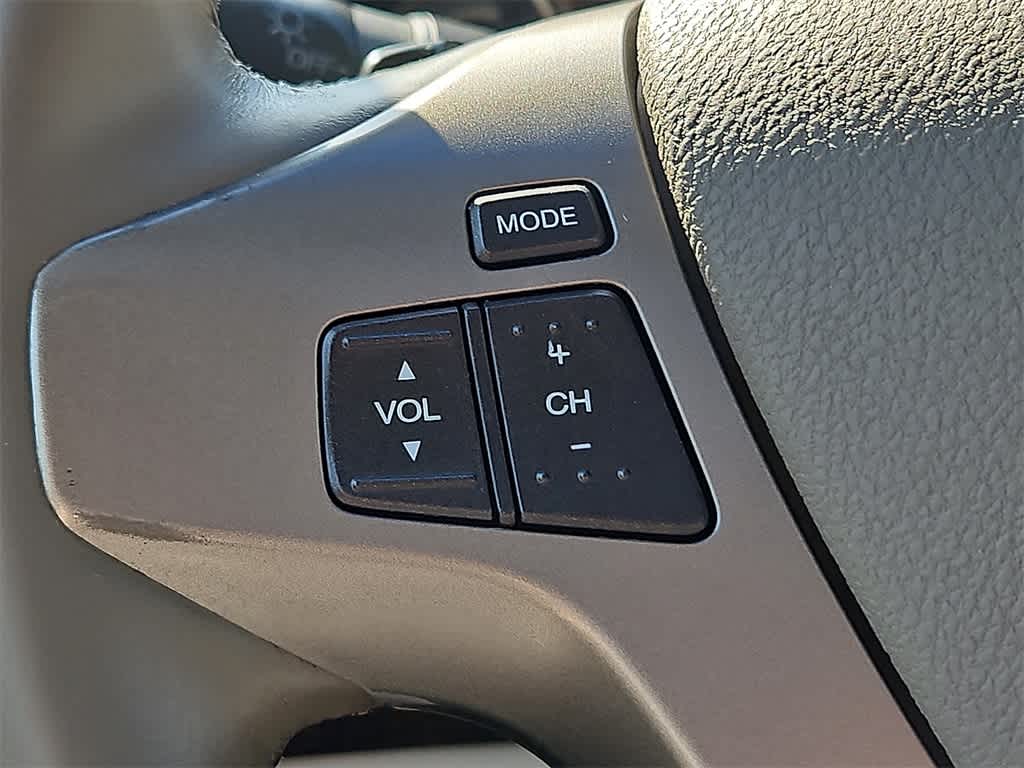 Thumbnail: 2011 Acura MDX - 20