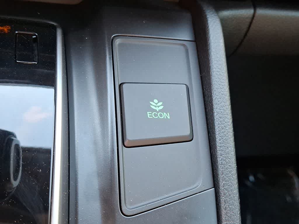 Thumbnail: 2019 Honda CR-V - 23