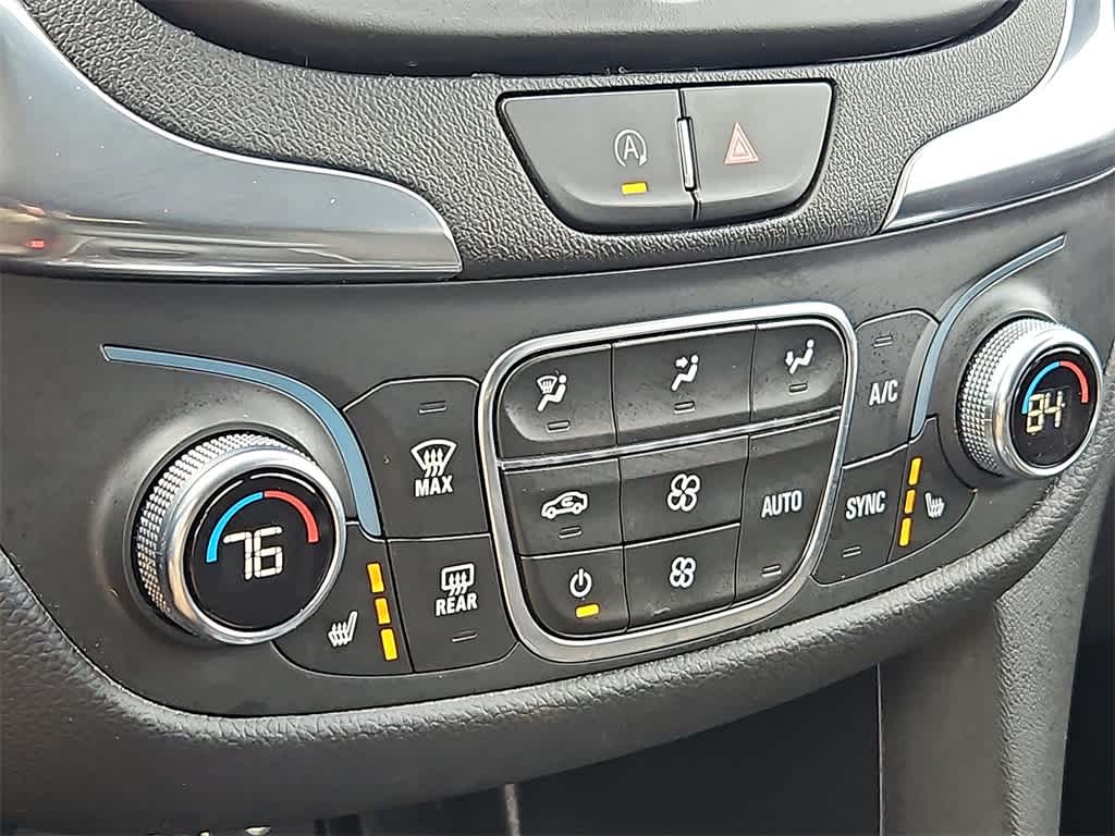 Thumbnail: 2022 Chevrolet Equinox - 13