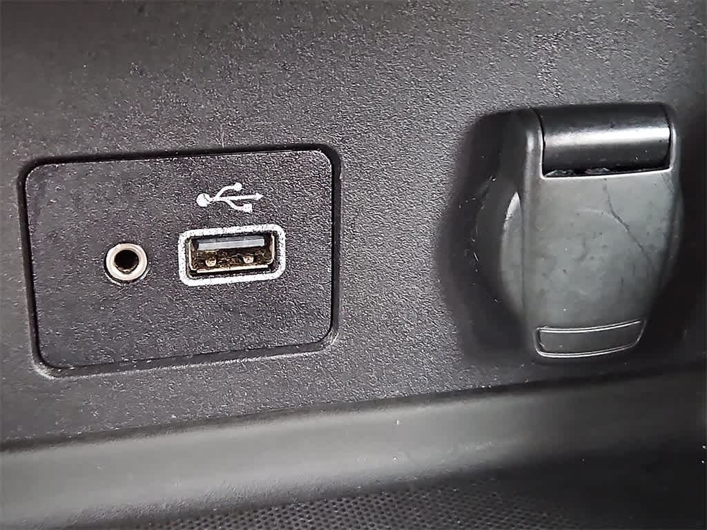 Thumbnail: 2020 Nissan Sentra - 23