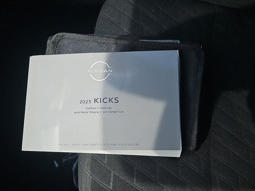 Thumbnail: 2023 Nissan Kicks - 25