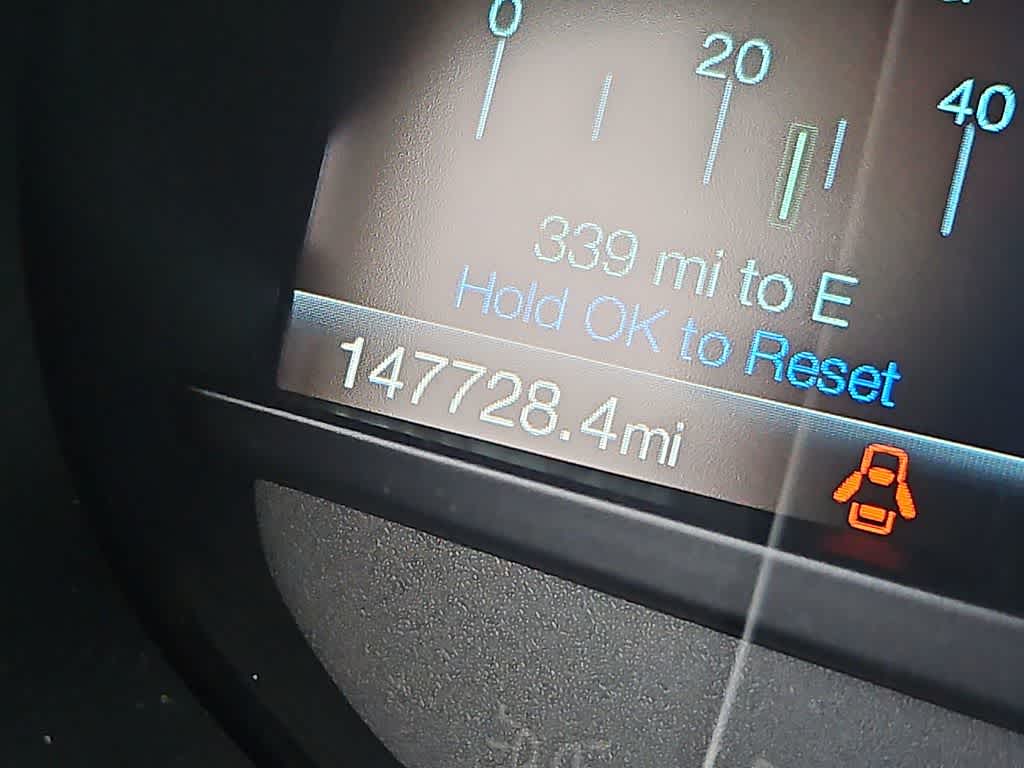 Thumbnail: 2019 Ford Edge - 19