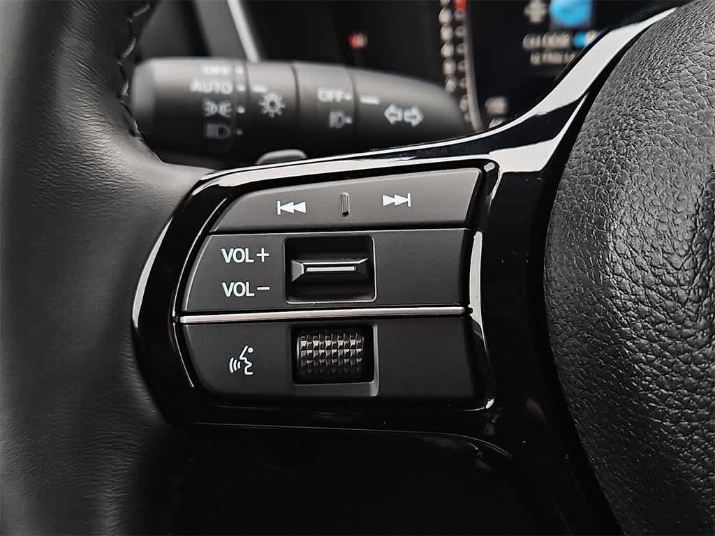 Thumbnail: 2023 Honda Pilot - 18