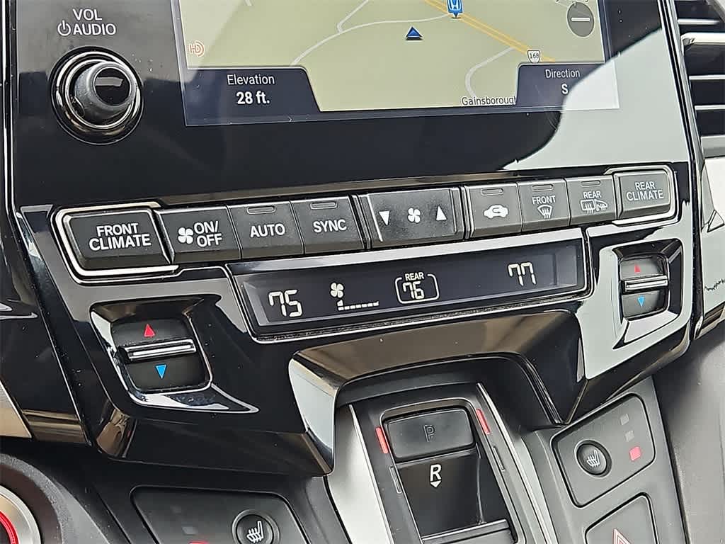 Thumbnail: 2018 Honda Odyssey - 15