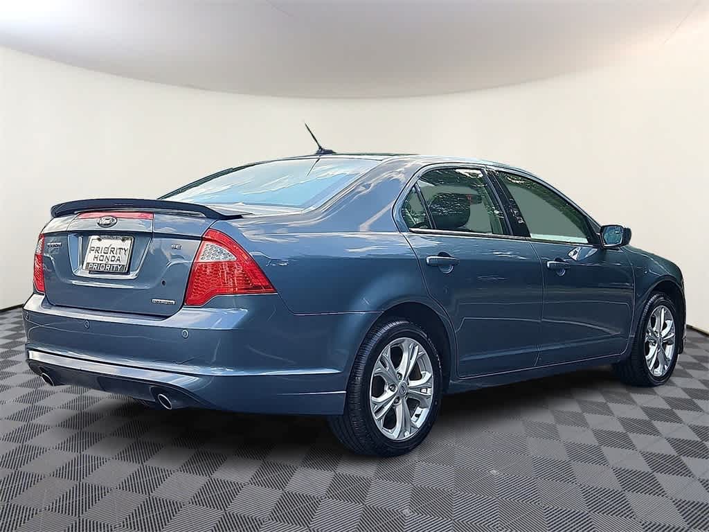 Thumbnail: 2012 Ford Fusion - 4