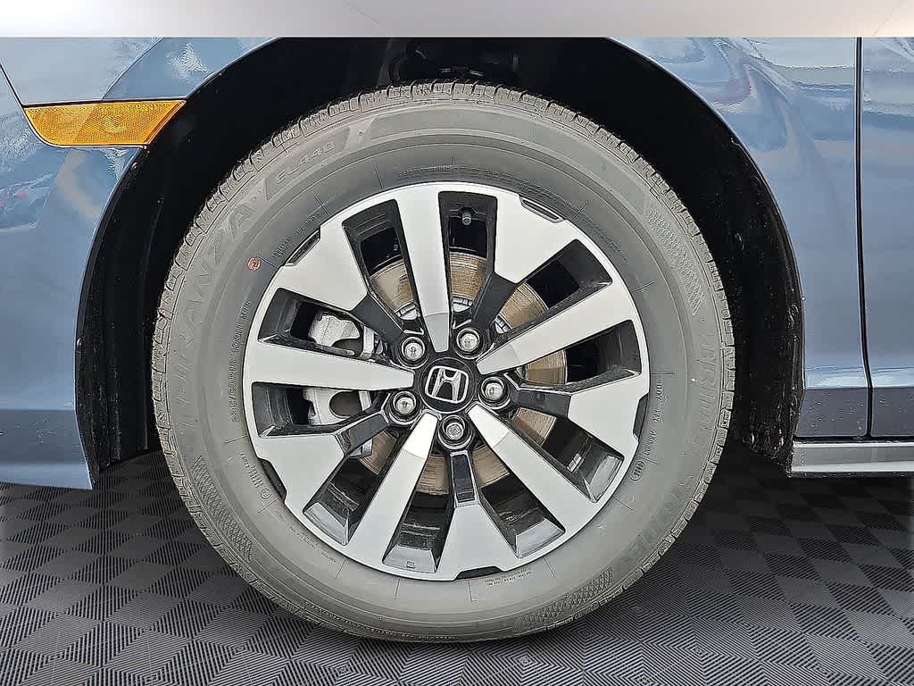 Thumbnail: 2026 Honda Odyssey - 5