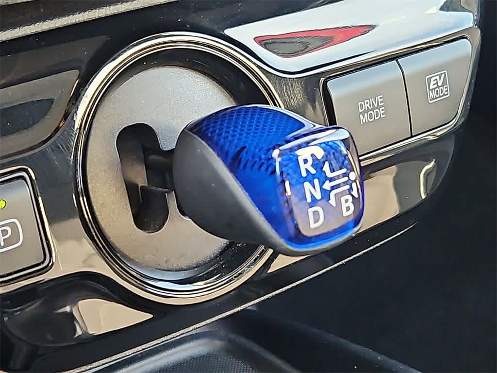 Thumbnail: 2022 Toyota Prius - 13