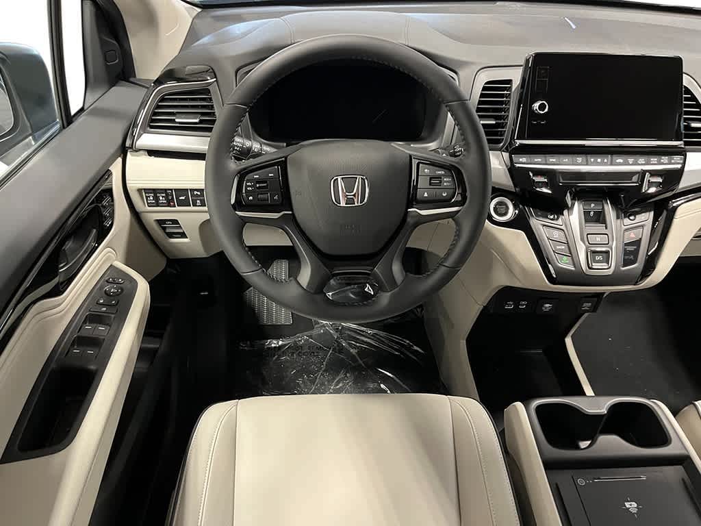Thumbnail: 2026 Honda Odyssey - 25