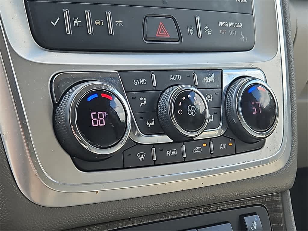 Thumbnail: 2015 GMC Acadia - 16
