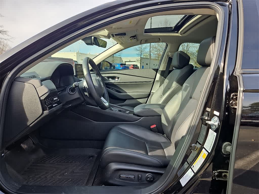 Thumbnail: 2025 Honda Accord - 12