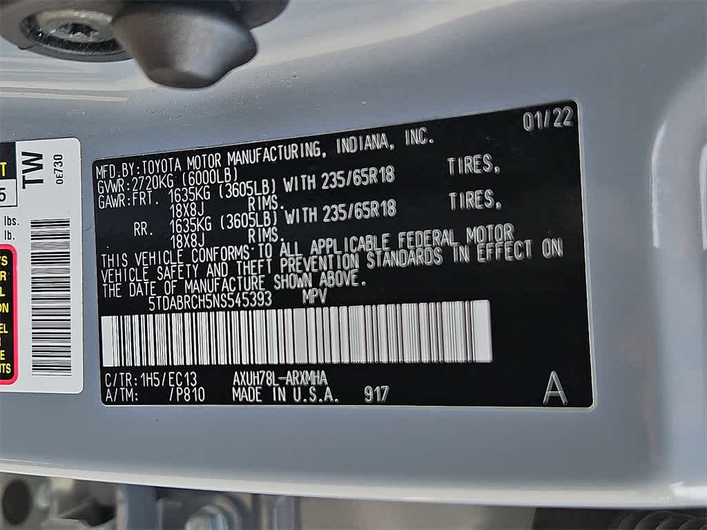 Thumbnail: 2022 Toyota Highlander - 27