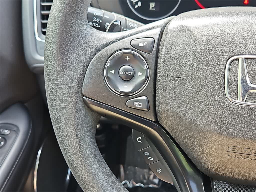 Thumbnail: 2016 Honda HR-V - 21