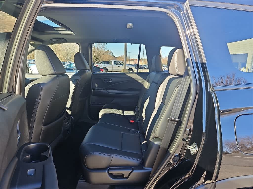 Thumbnail: 2020 Honda Passport - 9