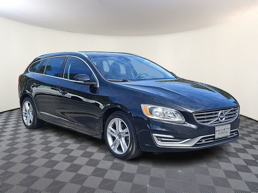 Thumbnail: 2015 Volvo V60 - 3