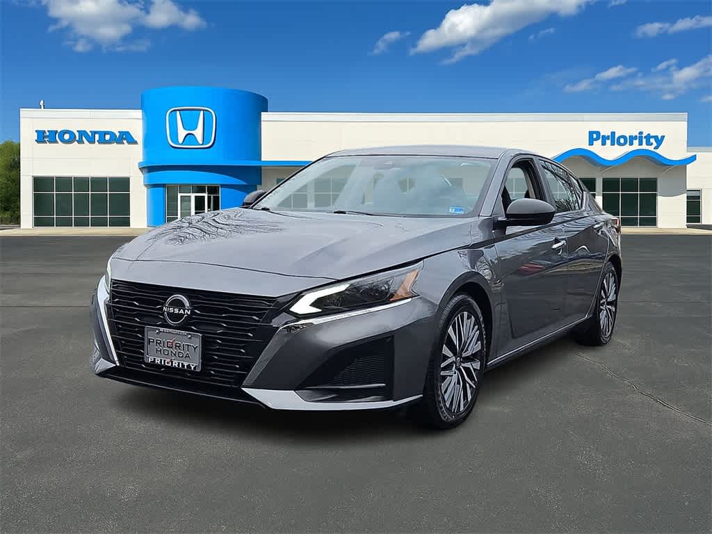 Thumbnail: 2024 Nissan Altima - 1