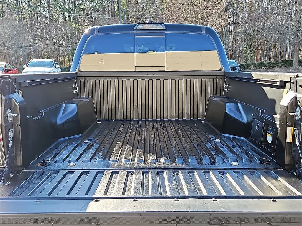 Thumbnail: 2022 Toyota Tacoma - 26