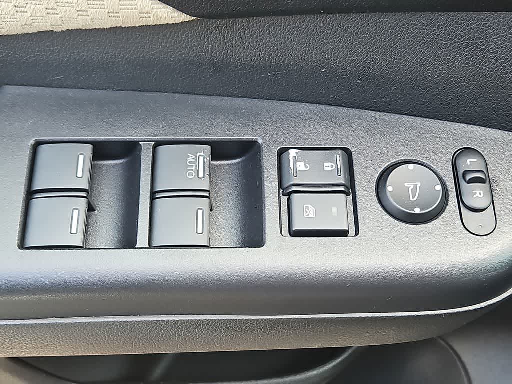 Thumbnail: 2016 Honda CR-V - 25