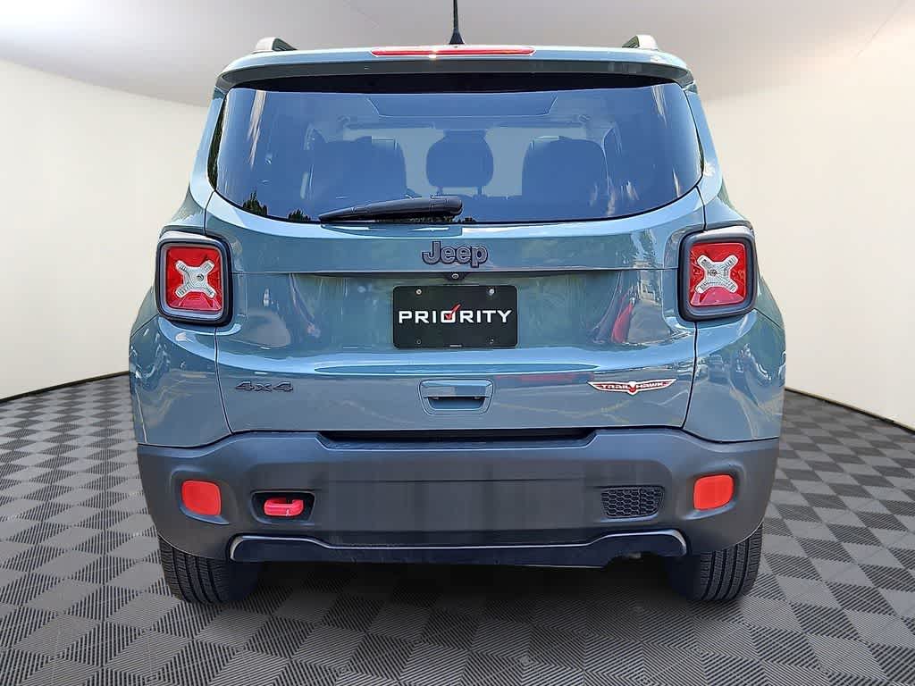 Thumbnail: 2018 Jeep Renegade - 5