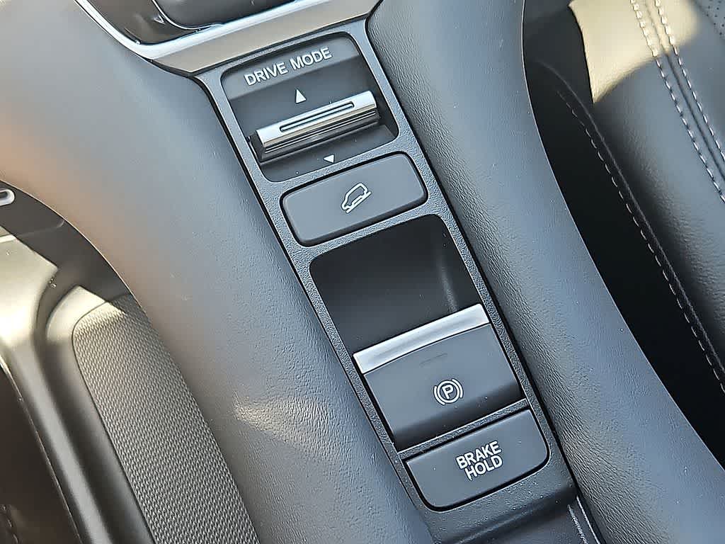 Thumbnail: 2026 Honda HR-V - 17