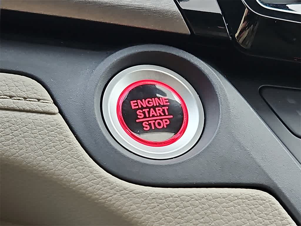 Thumbnail: 2023 Honda Odyssey - 21