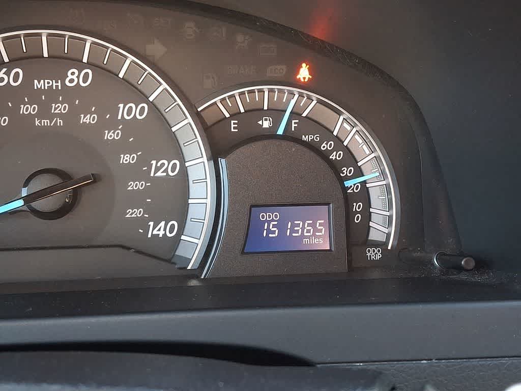 Thumbnail: 2014 Toyota Camry - 18