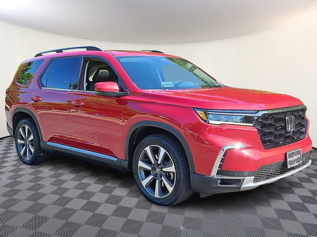 Thumbnail: 2023 Honda Pilot - 3